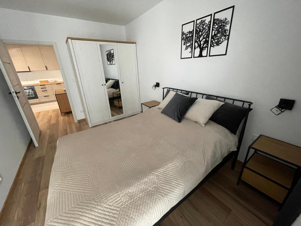 Newport Industrial Apartment Варшава Экстерьер фото